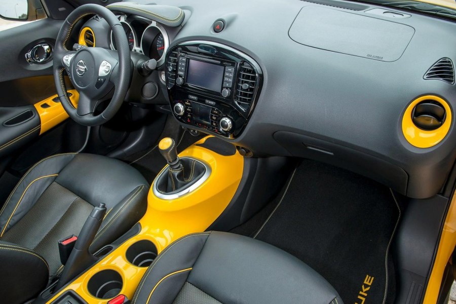 Nissan Juke 2018 салон