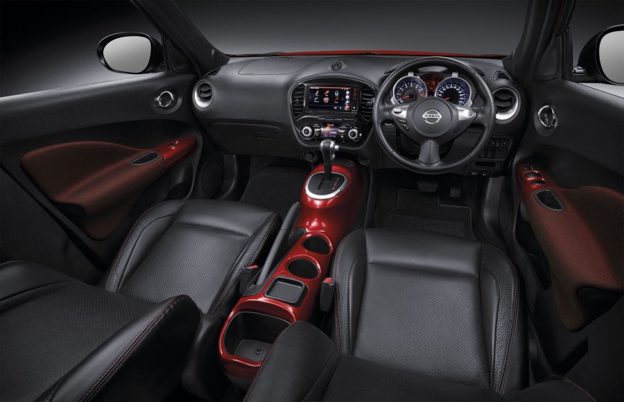 Nissan Juke 2011 салон