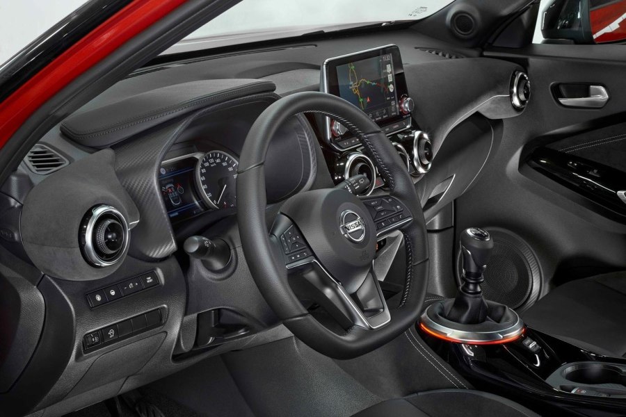 Nissan Juke 2018 салон