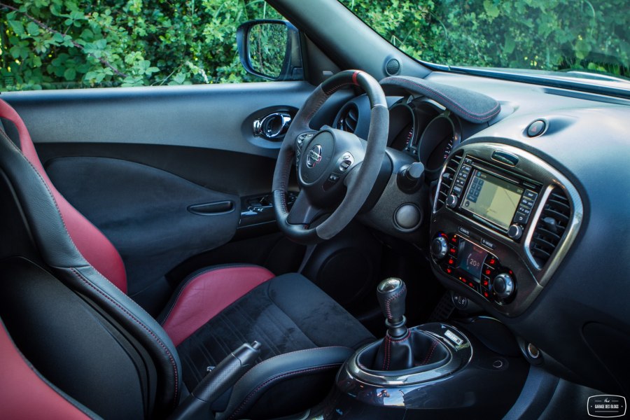 Nissan Juke Nismo салон