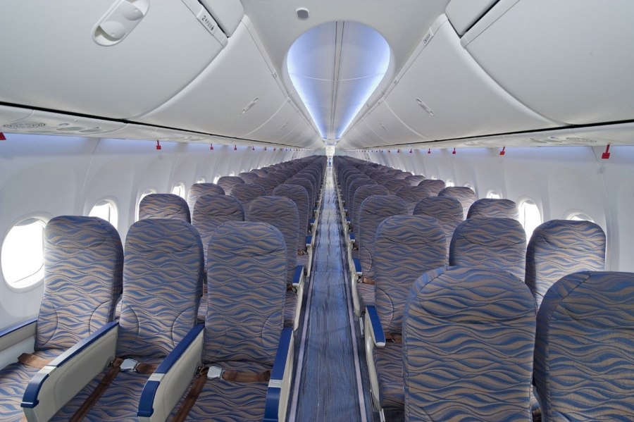 Boeing 737-800 flydubai салон