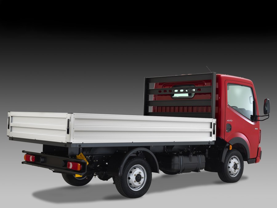 Renault Maxity 1 поколение борт 2-дв.