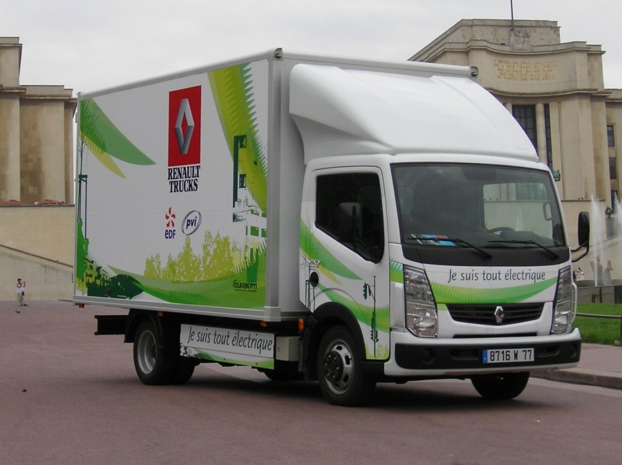 Renault Maxity фургон