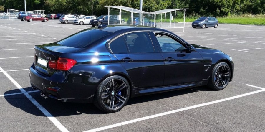 BMW m3 f30 черная