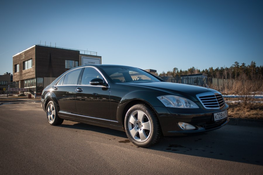 Mercedes Benz w221 2008