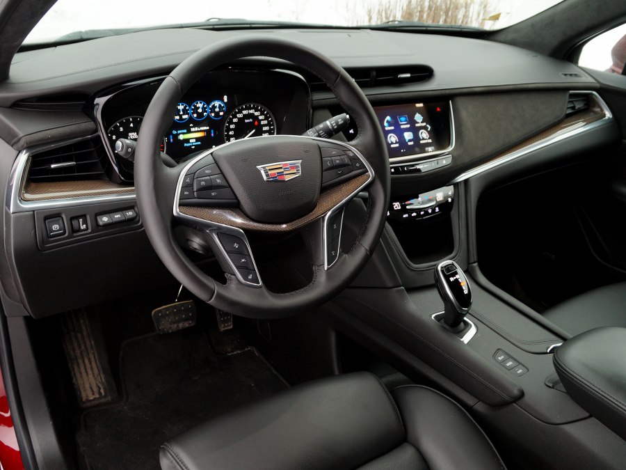 Кадиллак xt5 2017