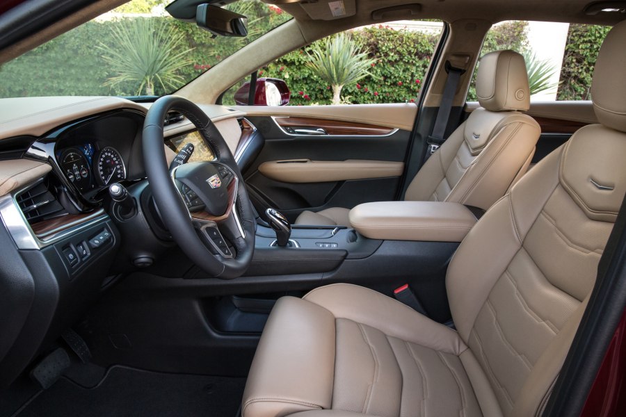 Cadillac xt5 2017 салон