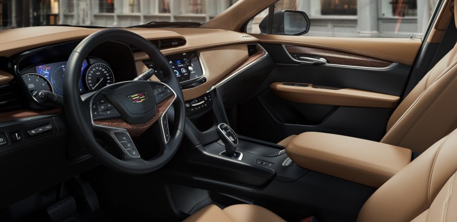 Cadillac xt5 2020 салон