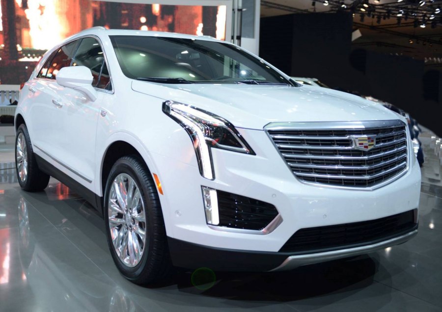 Cadillac xt5 электро