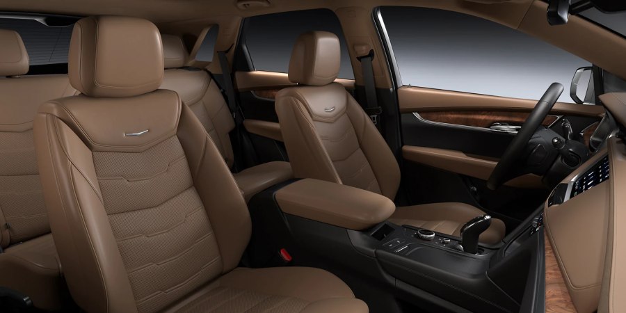 Кадиллак xt5 салон