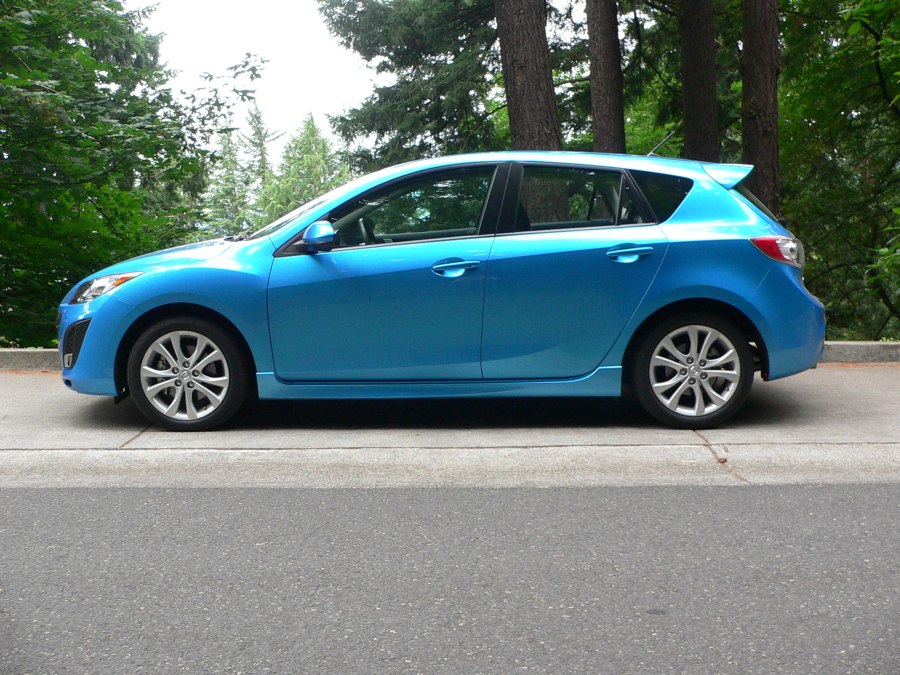 Мазда 3 хэтчбек 2011