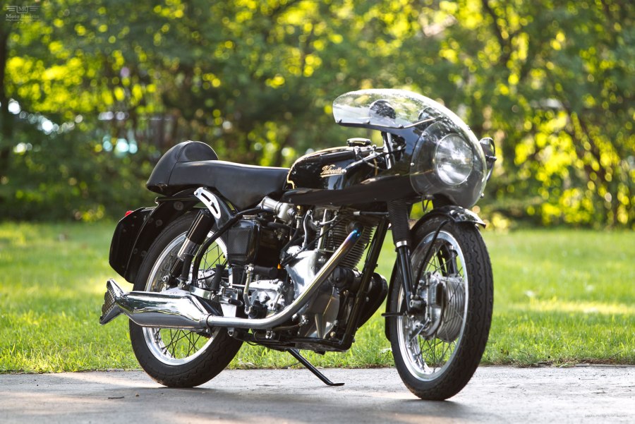 Velocette Thruxton