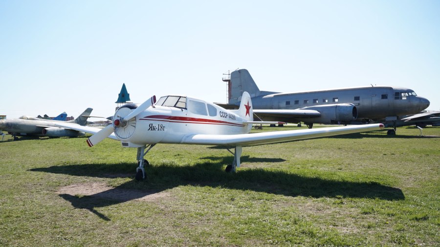 Як 18т 44273