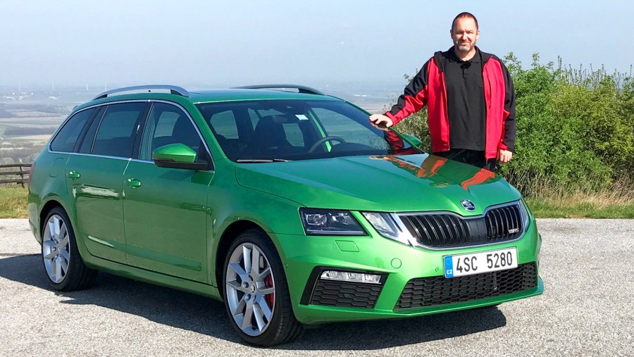 Skoda Octavia a7 Emerald Green