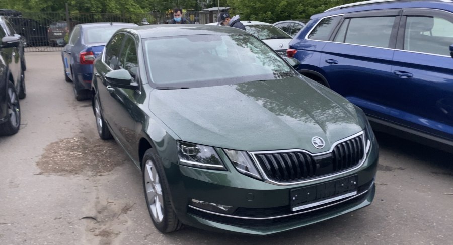 Skoda Octavia a7 Emerald Green