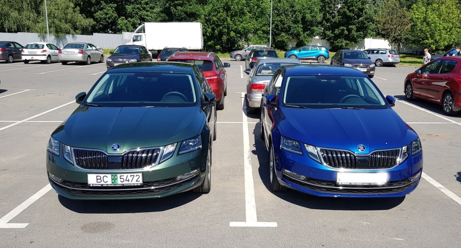 Skoda Octavia a8 синяя
