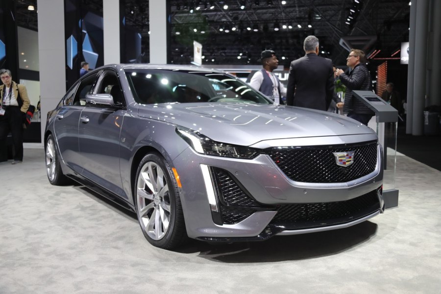 Cadillac ct5 v 2021