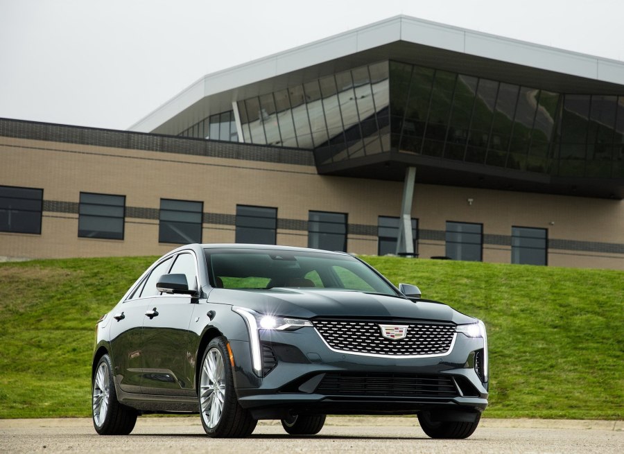 Cadillac ct4 2021
