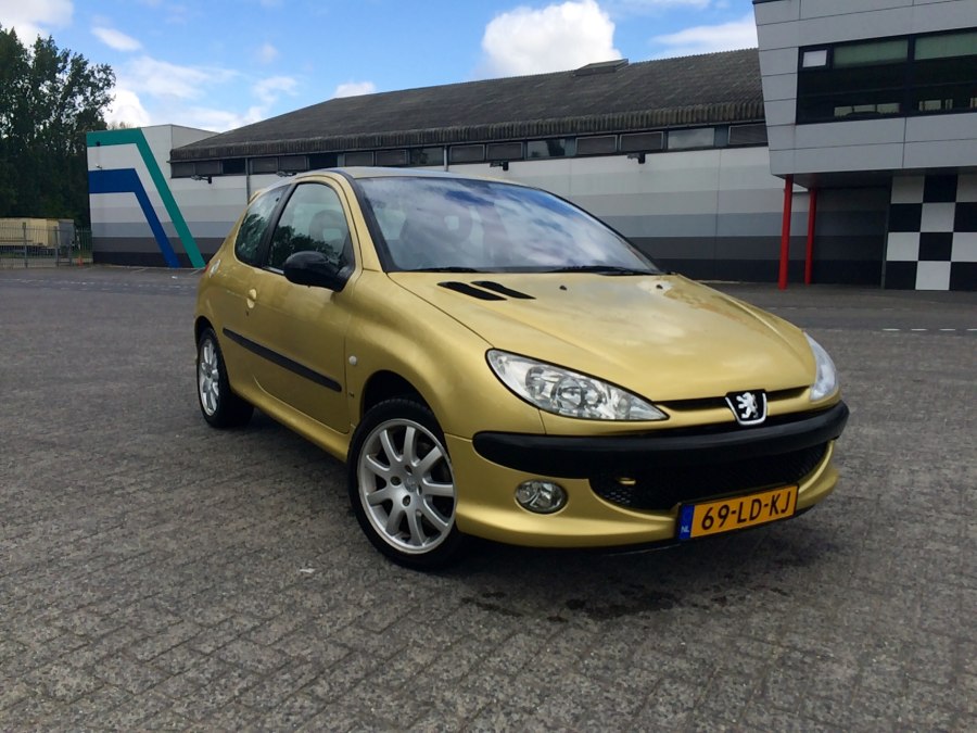 Peugeot 206 2002