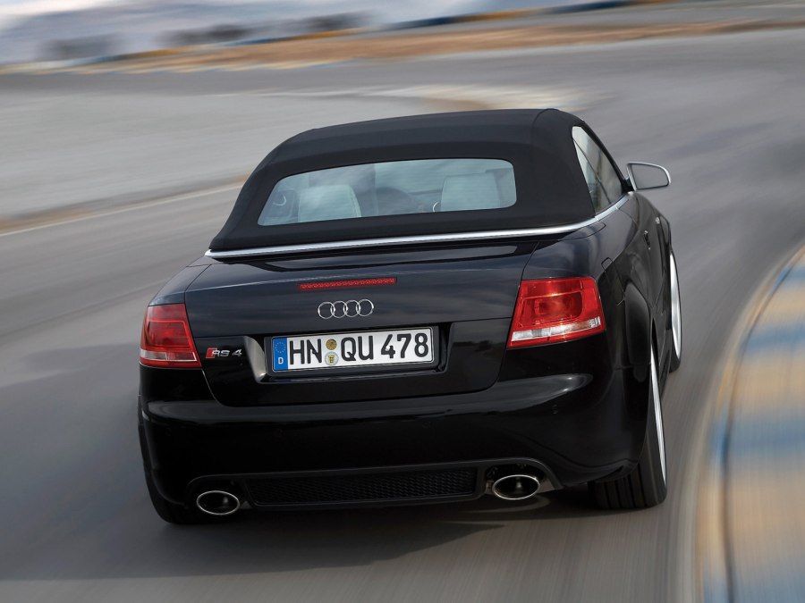 Ауди rs4