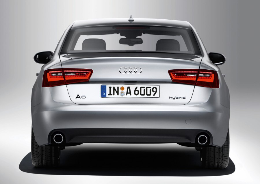 Audi a6 c6 вид сзади