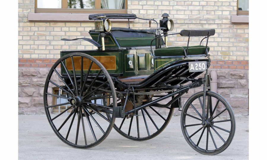 Первый автомобиль Фиат 1899
