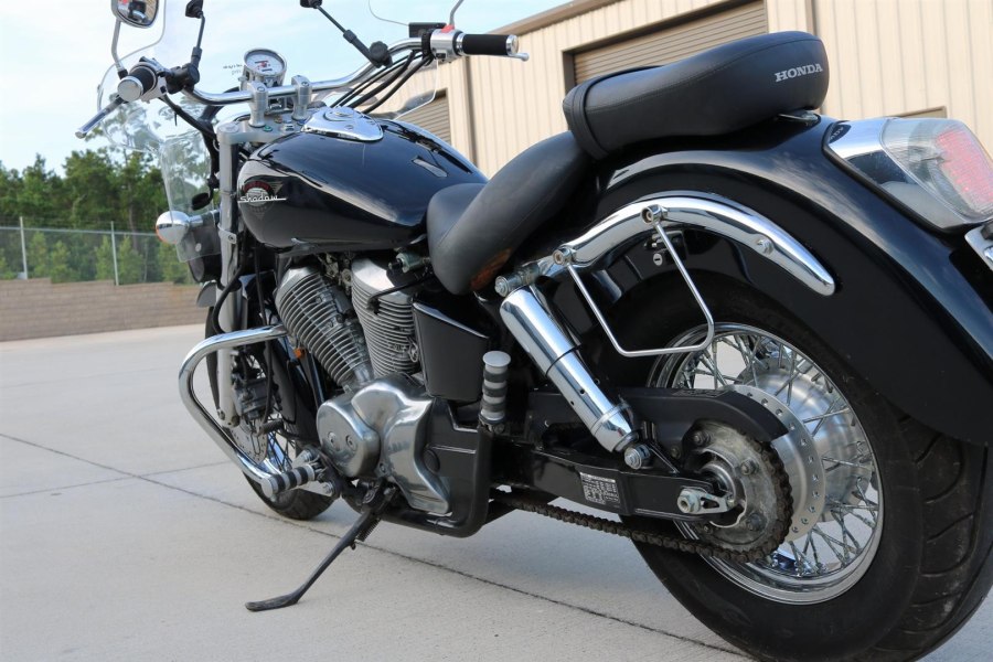 Хонда VT 750