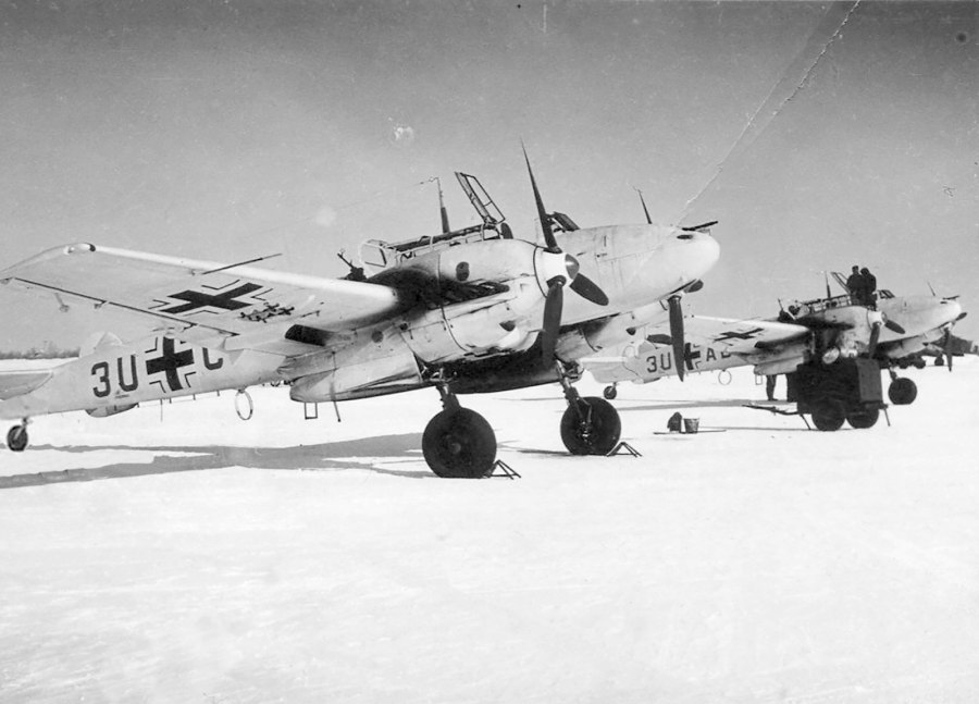 Me-110 самолет