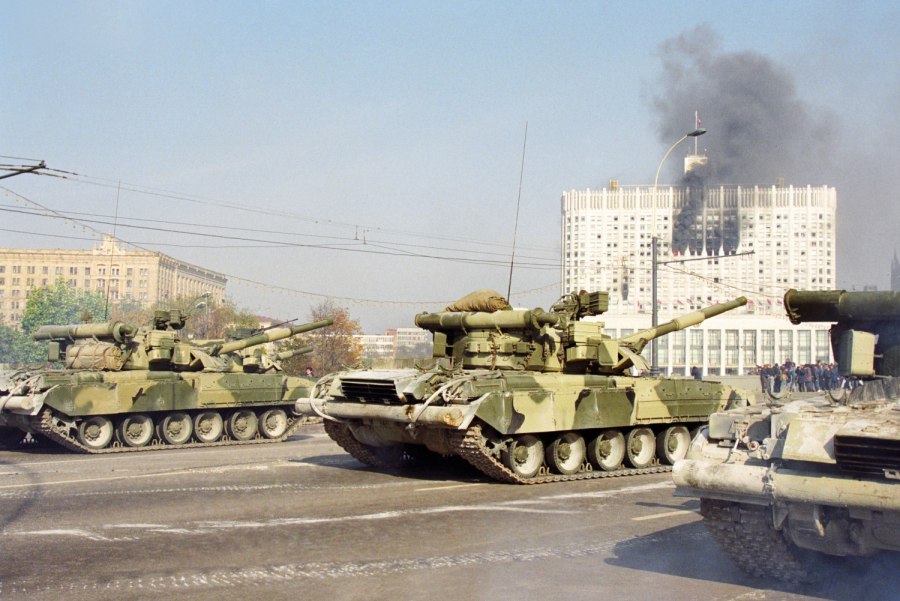 Т 80 выхлоп