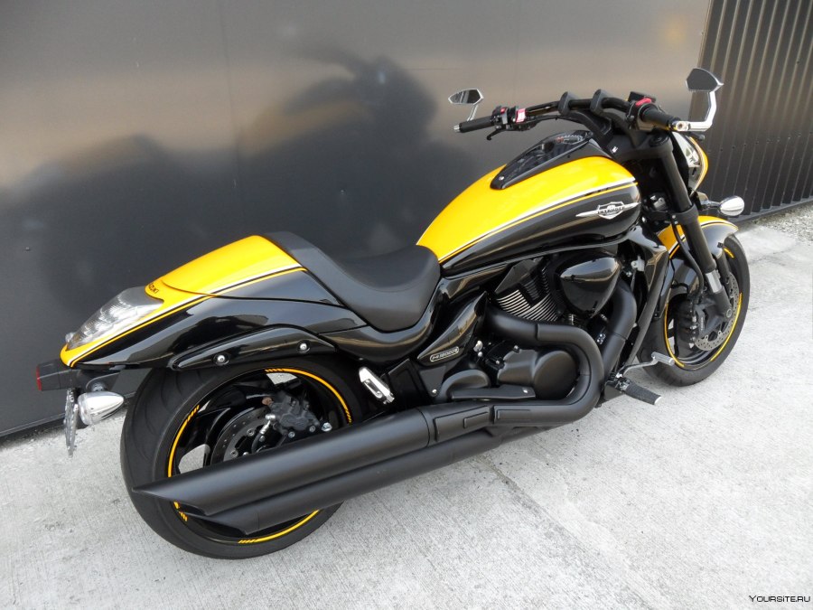 VZR 1800 Intruder Boss