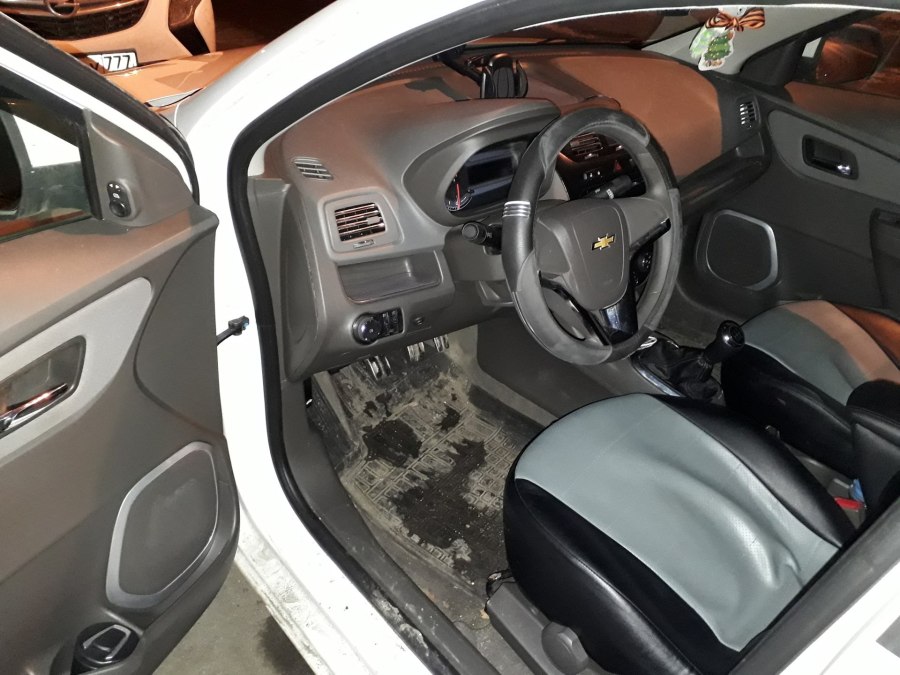 Chevrolet Cobalt кожаный салон