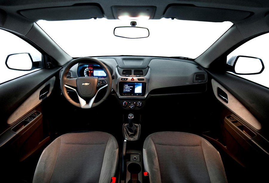 Chevrolet Cobalt 2014 салон