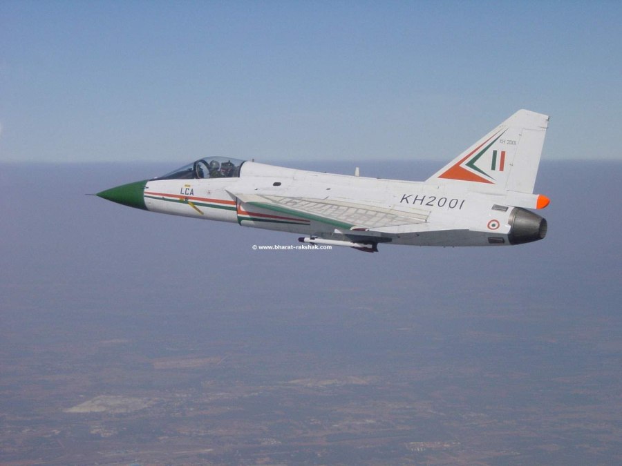 Самолет LCA Tejas