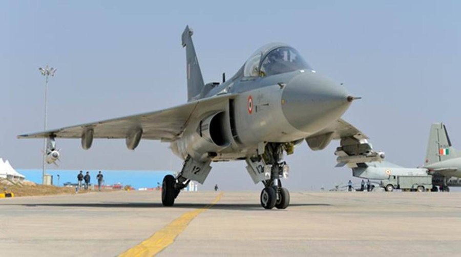 Самолет LCA Tejas