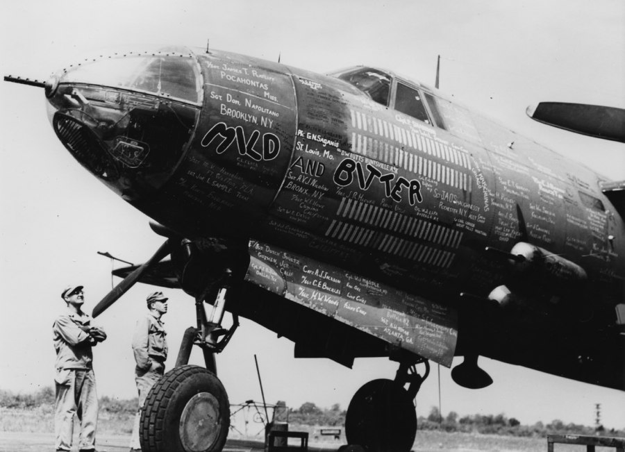 Самолет b-26 Marauder