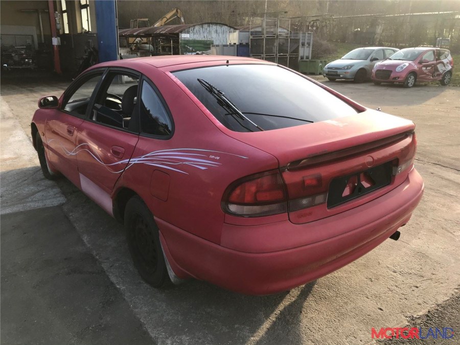 Автомобиль Мазда 626 1992г
