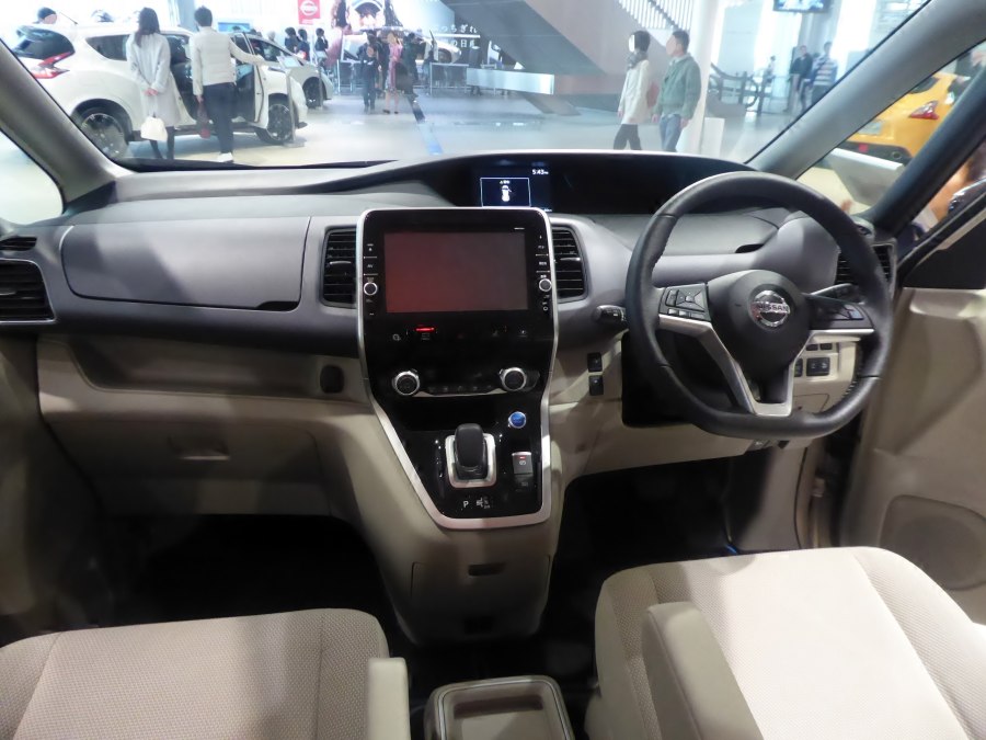 Nissan Serena e-Power