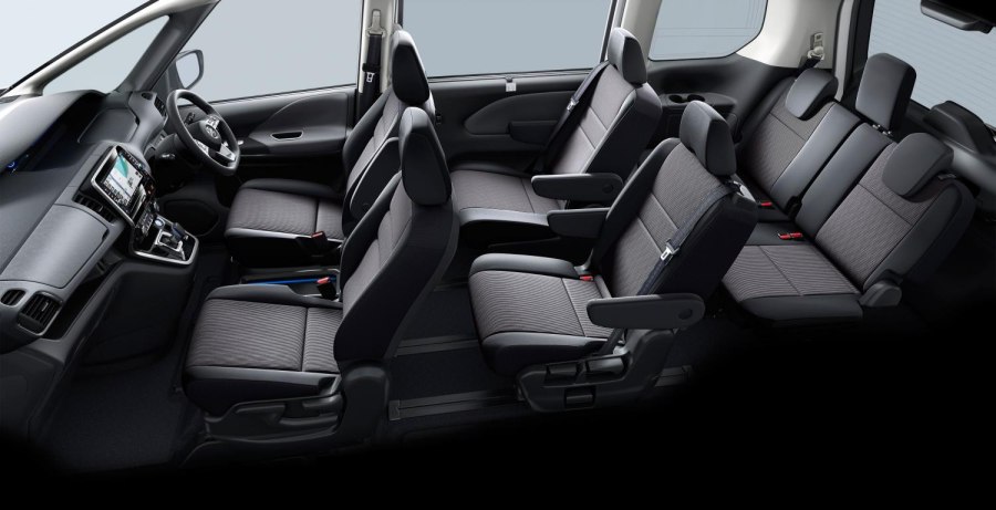 Nissan Serena e-Power салон