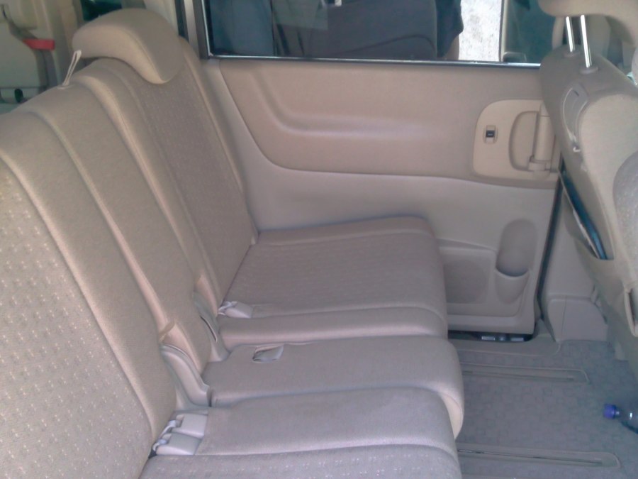 Nissan Serena 2002 салон