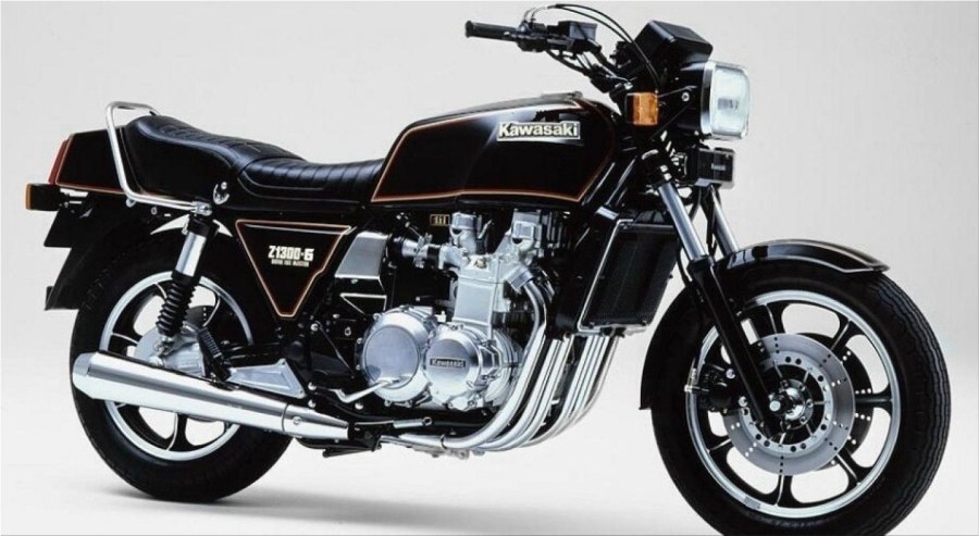 Kawasaki Ninja ZX-RR 1/12
