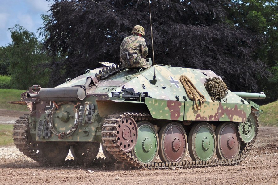 Jagdpanzer 38
