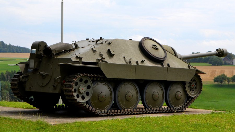 Hetzer самоходная Артиллерийская
