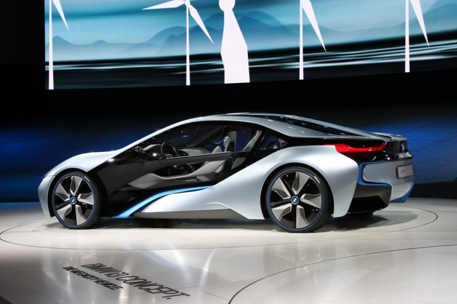 BMW электрокар i8