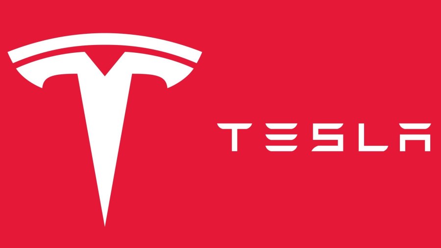 Tesla Заголовок