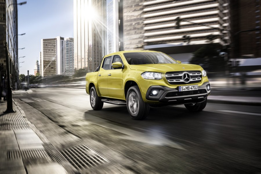 Мерседес Бенц x class
