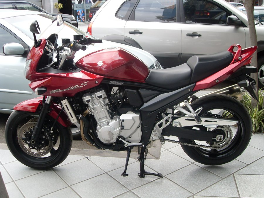 Suzuki GSF 1250