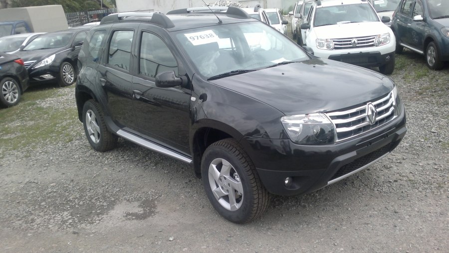Renault Logan черный