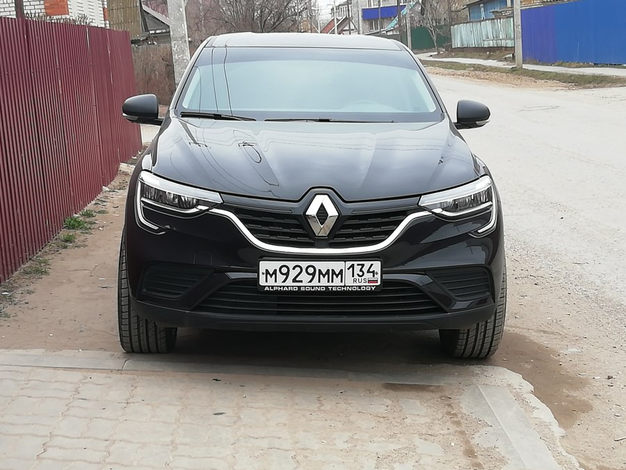 Рено Флюенс черная Жемчужина