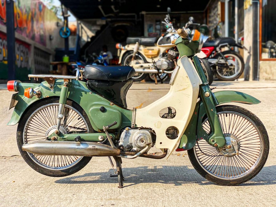 Old Honda Cub 50