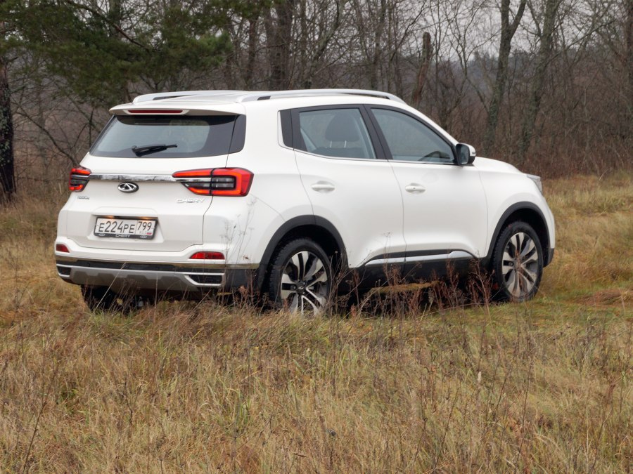 Тигго 4 белый перламутр